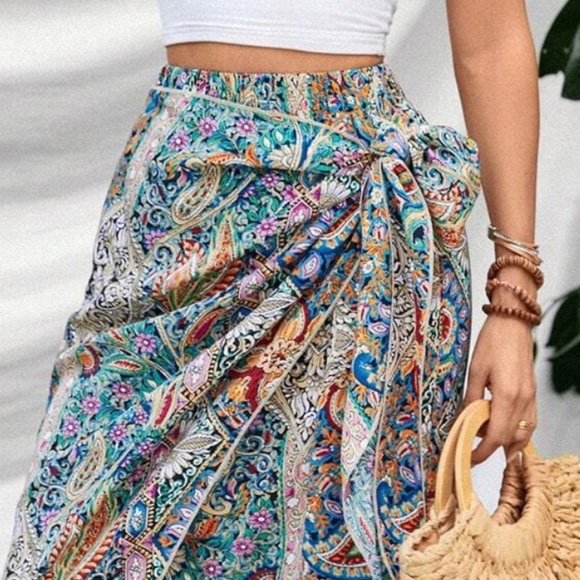 Boho Paisley Floral Print Side Tie Maxi Skirt - Picture 3 of 7